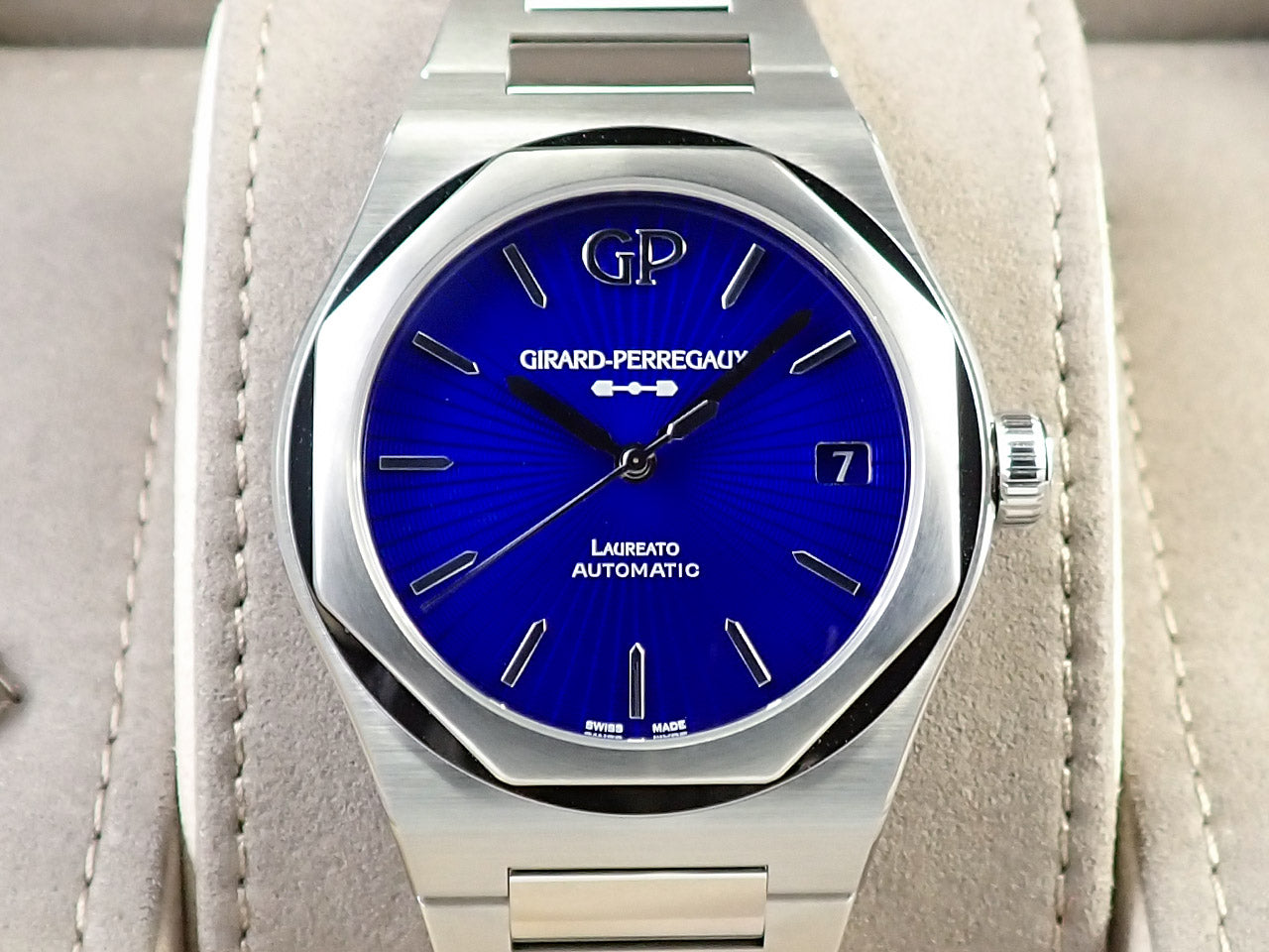 Girard-Perregaux Laureato &lt;Warranty, Box, etc.&gt;