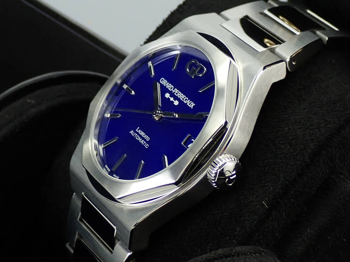 Girard-Perregaux Laureato <Warranty, Box, etc.>