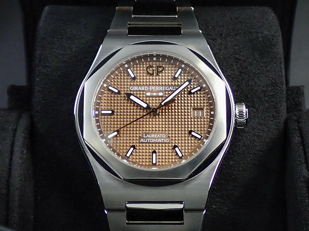 Girard-Perregaux Laureato &lt;Warranty, Box, etc.&gt;