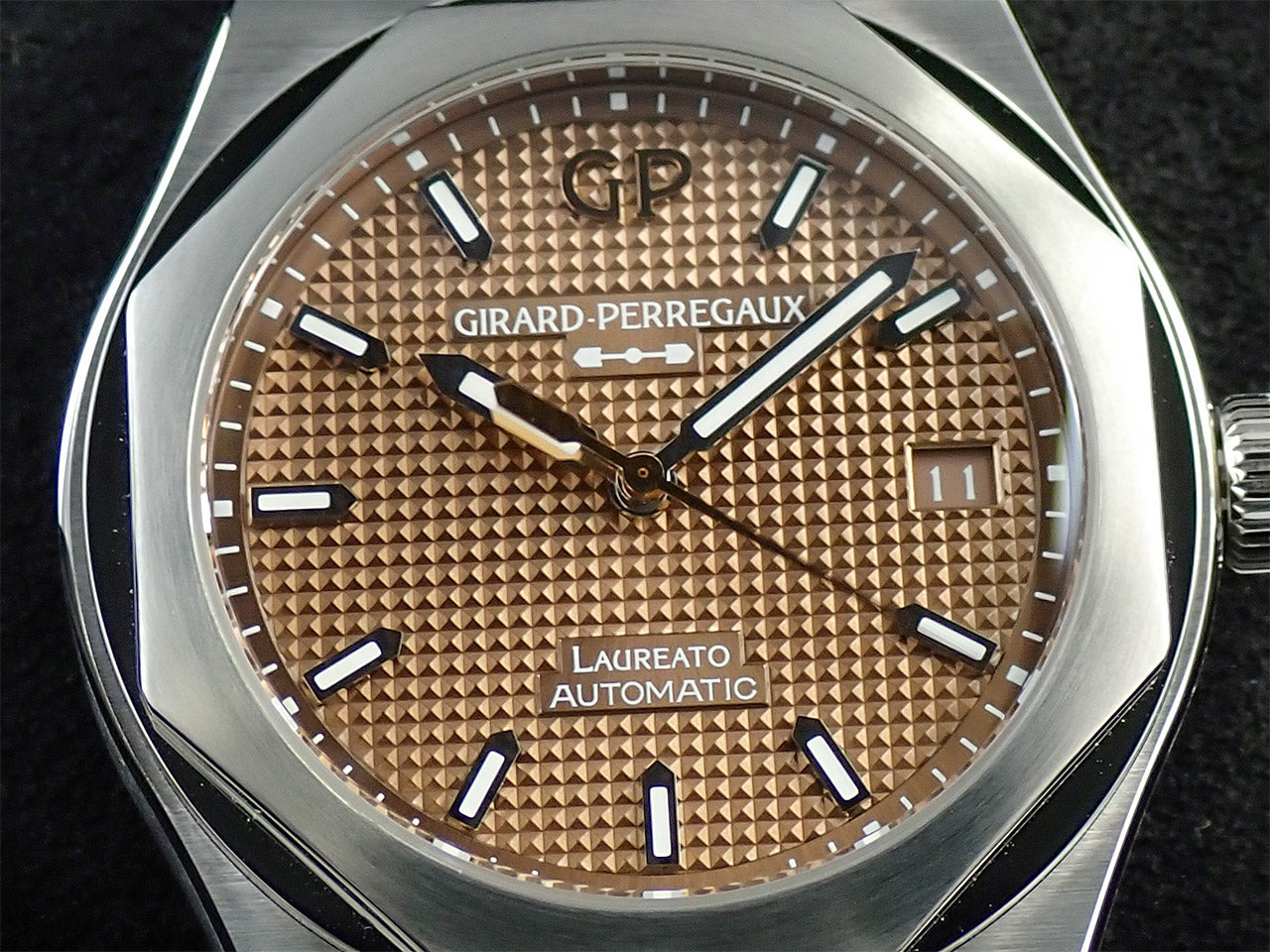 Girard-Perregaux Laureato &lt;Warranty, Box, etc.&gt;