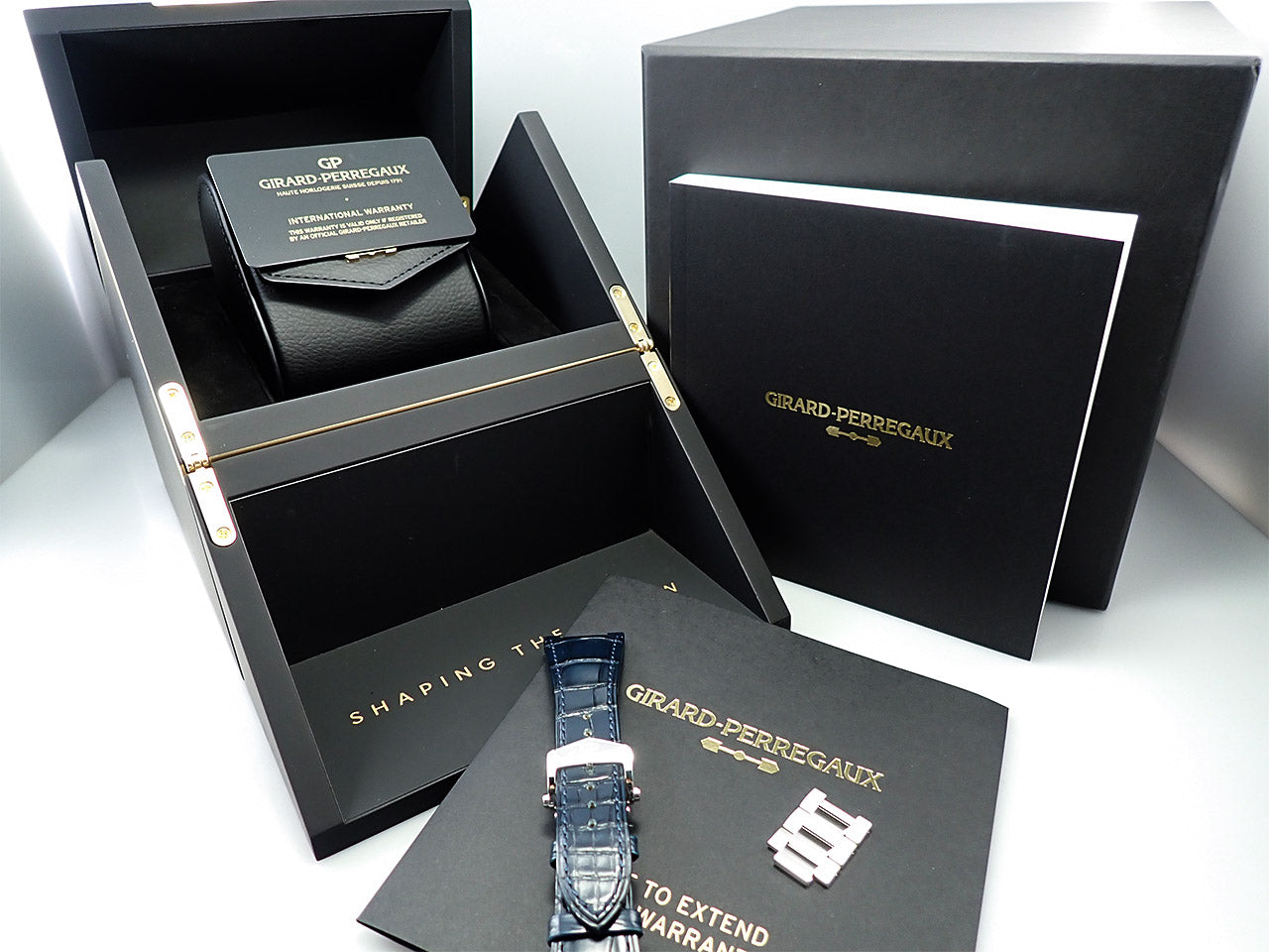 Girard-Perregaux Laureato &lt;Warranty, Box, etc.&gt;