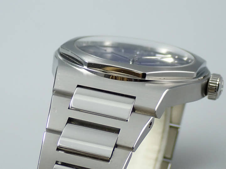 Girard-Perregaux Laureato <Warranty, Box, etc.>