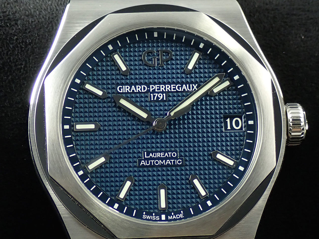 Girard-Perregaux Laureato &lt;Warranty, Box, etc.&gt;