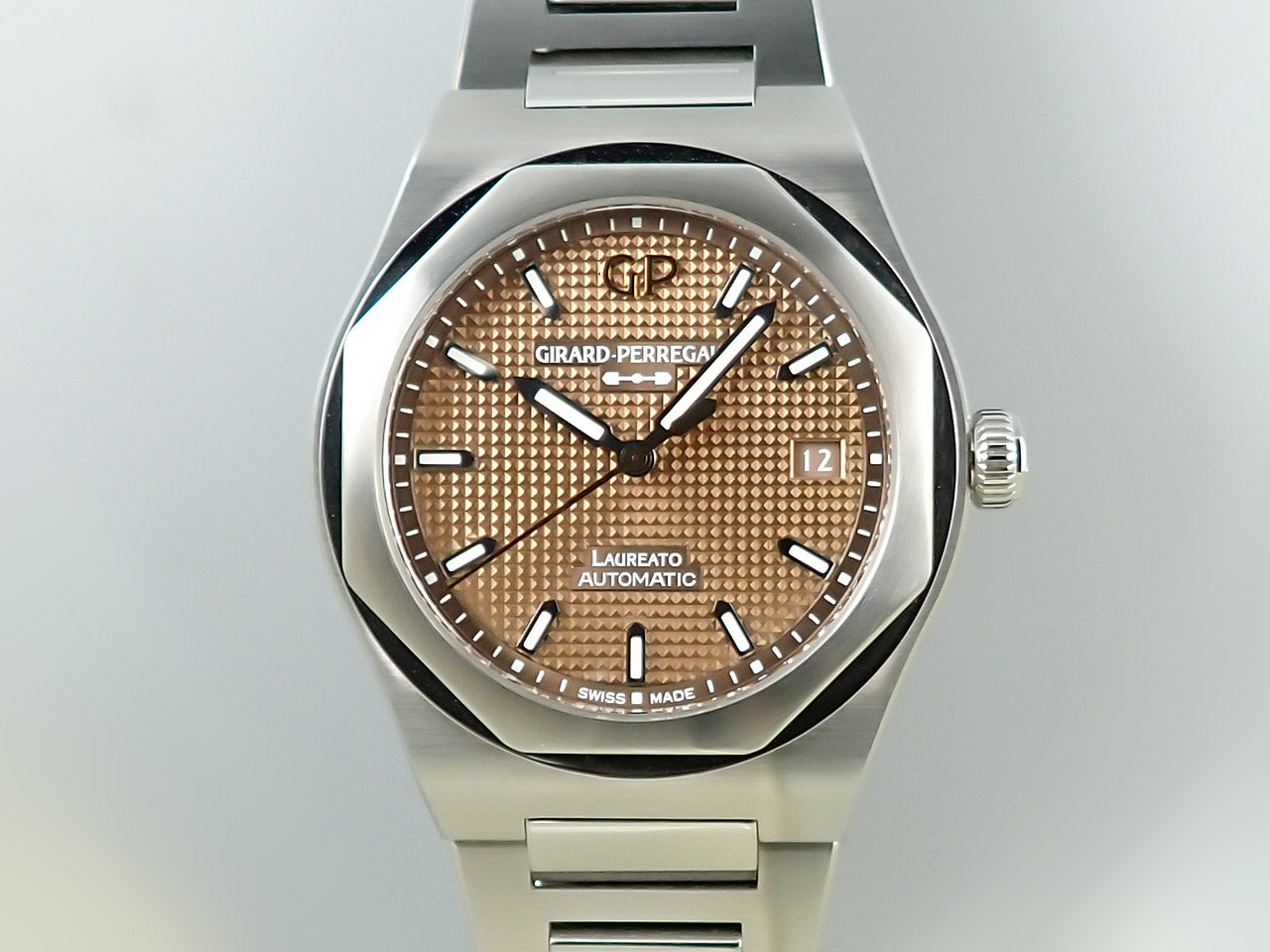 Girard-Perregaux Laureato &lt;Warranty, Box, etc.&gt;