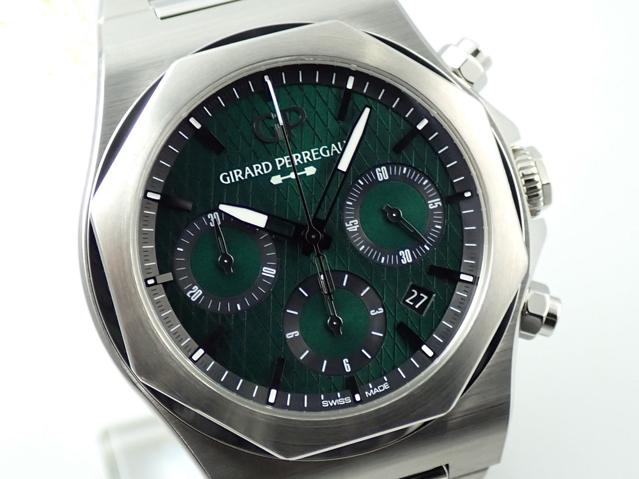 Girard-Perregaux Laureato Chronograph Aston Martin Edition &lt;Warranty, Box, etc.&gt;