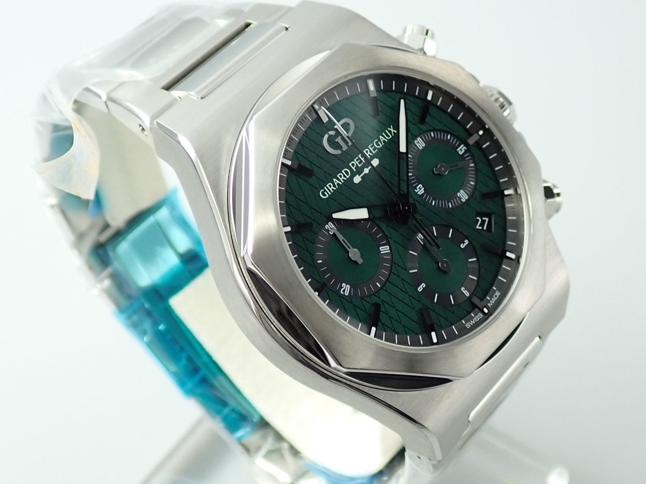 Girard-Perregaux Laureato Chronograph Aston Martin Edition &lt;Warranty, Box, etc.&gt;