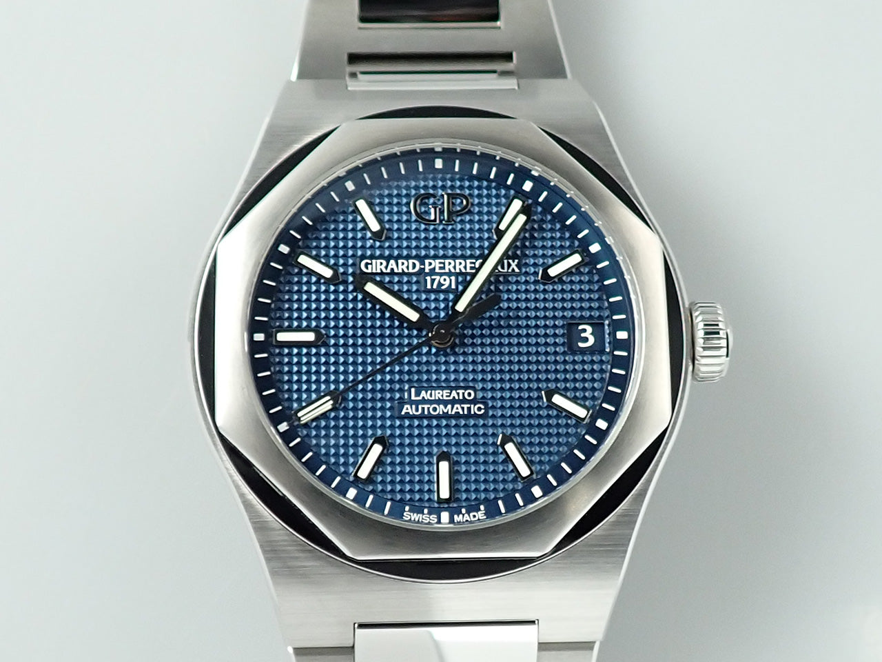 Girard-Perregaux Laureato &lt;Warranty, Box, etc.&gt;