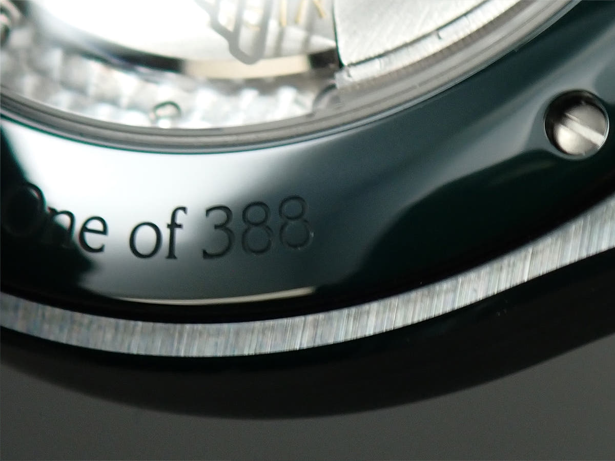 ジラールペルゴ ロレアート 42 MM グリーンセラミック アストンマーティン エディション Ref.81010-32-3081-1CX グリーン文字盤 未使用 C83ZSSTC