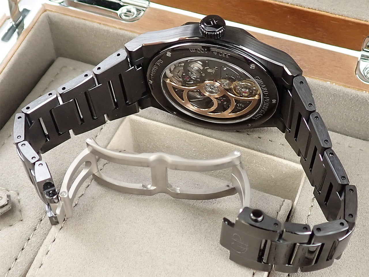 ロレアート スケルトン セラミック Ref.81015-32-001-32A (ID:469UHL6Z