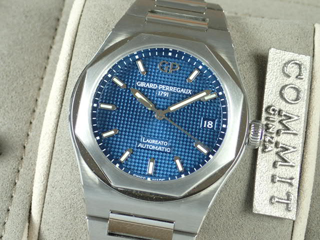 Girard-Perregaux Laureato