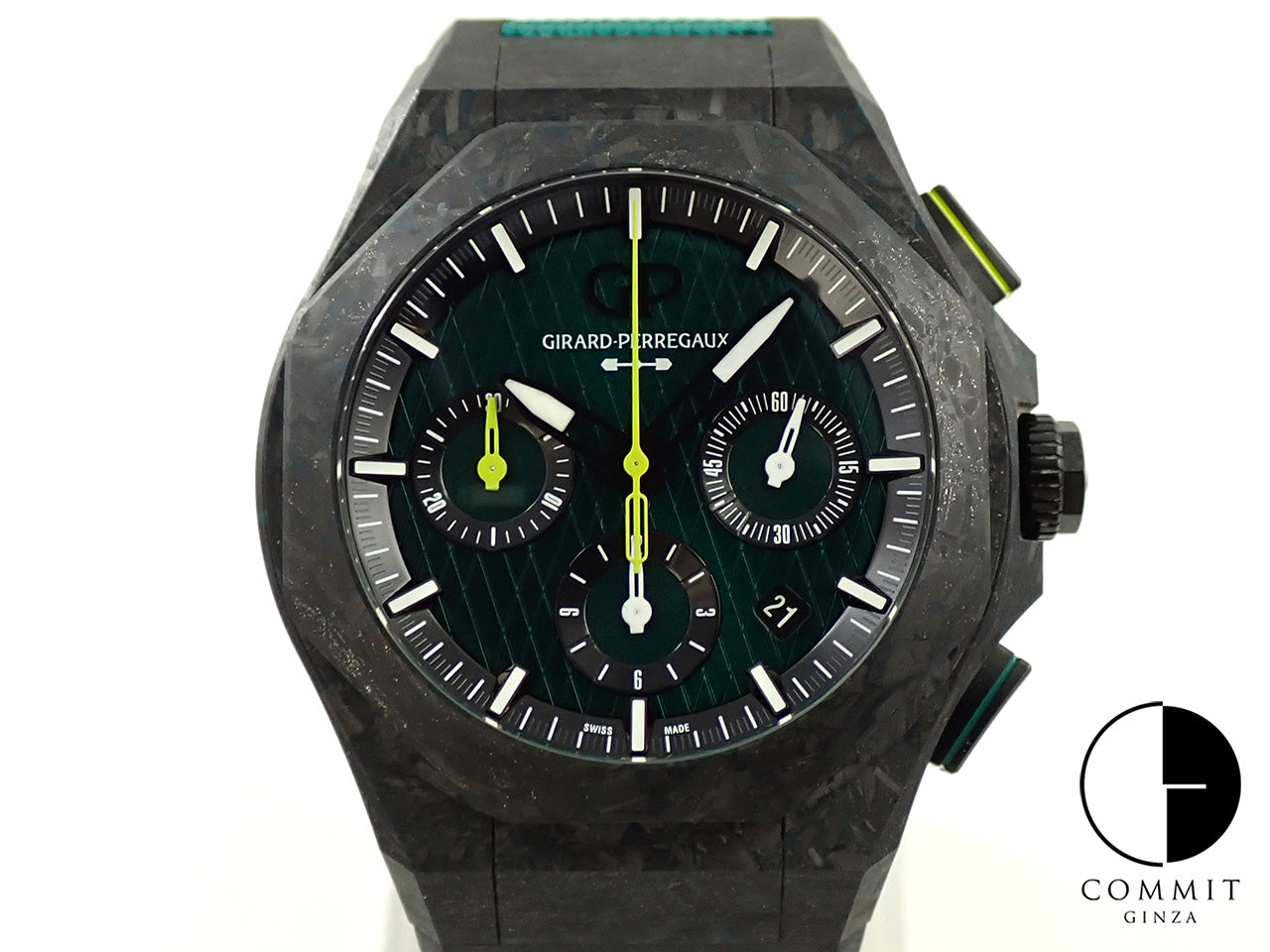 Girard-Perregaux Laureato Absolute Chronograph Aston Martin F1 Edition Ref.81060-41-3071-1CX TI/CA Green Dial