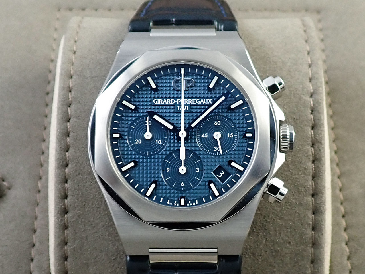 Girard-Perregaux Laureato Chronograph &lt;Warranty, Box, etc.&gt;