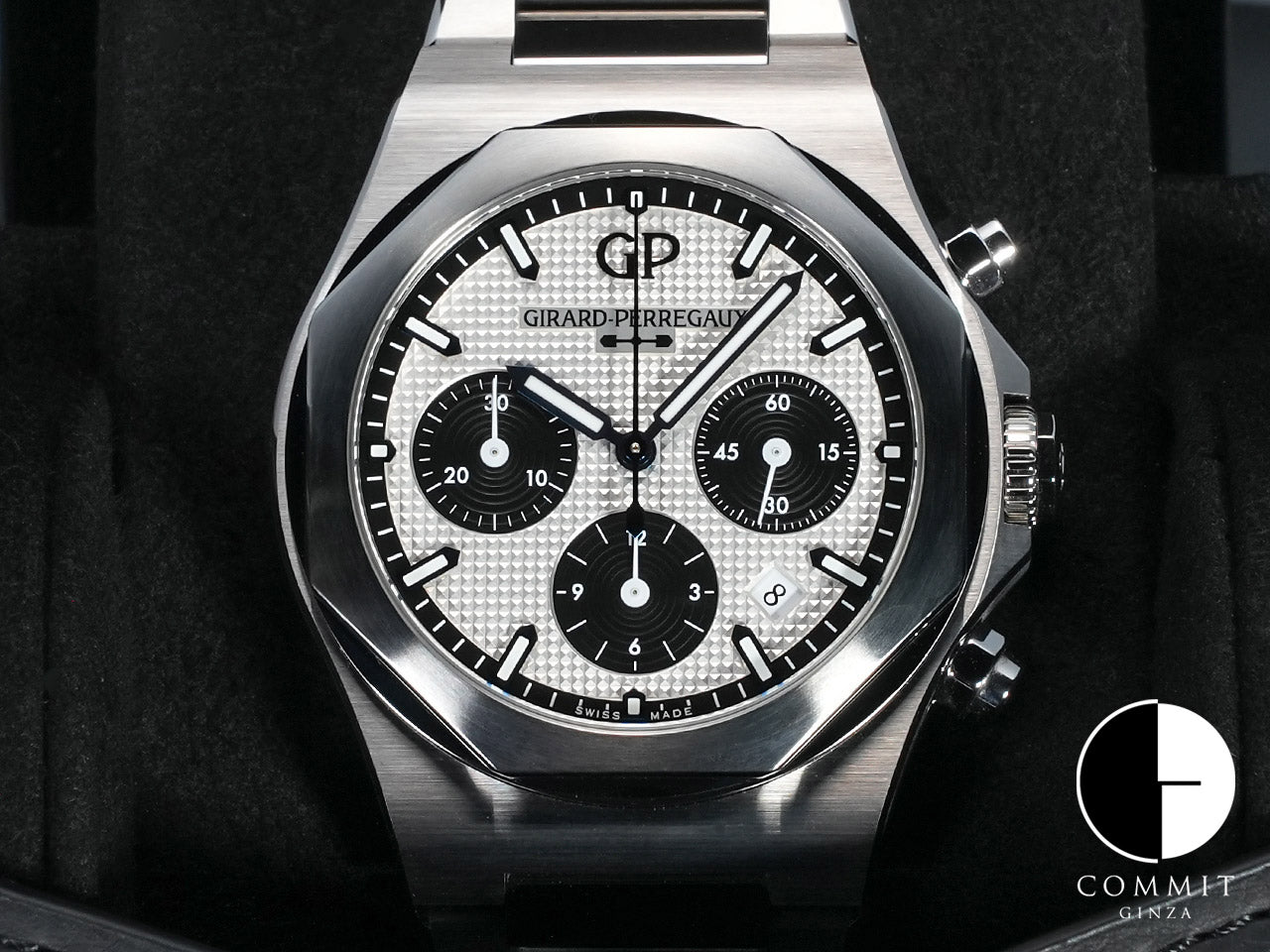 Girard-Perregaux Laureato Chronograph Ref.81020-11-131-11A SS Silver x Black Dial