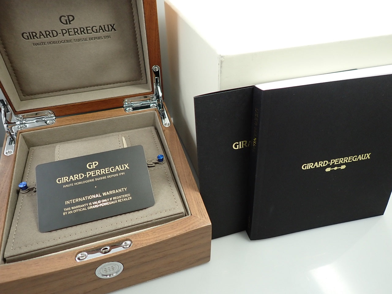 Girard-Perregaux Laureato Skeleton &lt;Warranty, Box, etc.&gt;