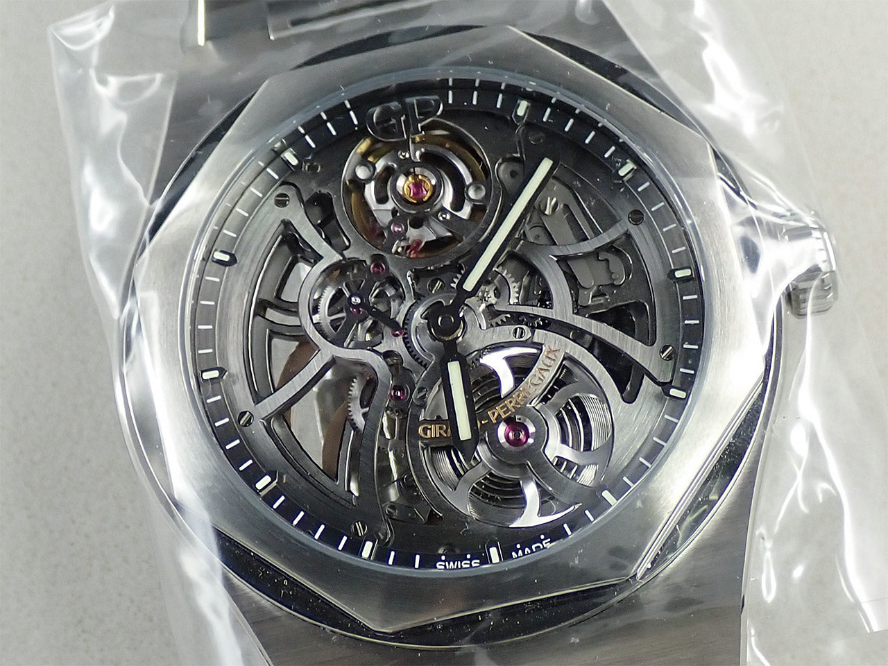 Girard-Perregaux Laureato Skeleton &lt;Warranty, Box, etc.&gt;