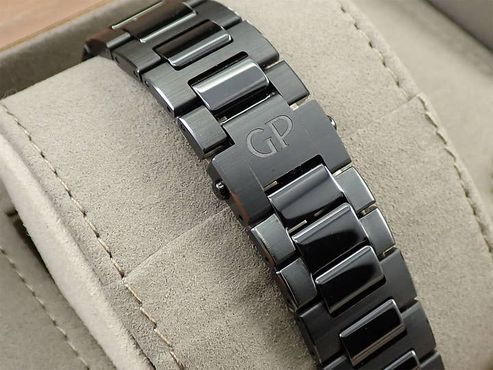 ジラールペルゴ ロレアート スケルトン セラミック Ref.81015-32-001-32A スケルトン文字盤 美品 LWY37X4Y