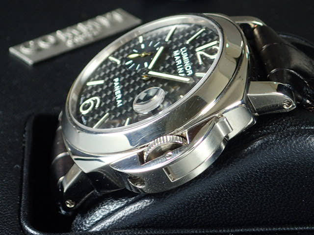 パネライ ルミノール Ref.PAM00180 ブラックカーボン文字盤 中古 luminor-18