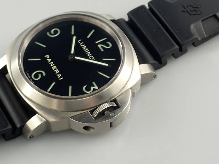 パネライ ルミノール ベース Ref.PAM00176 ブラック文字盤 中古 8JX41US2