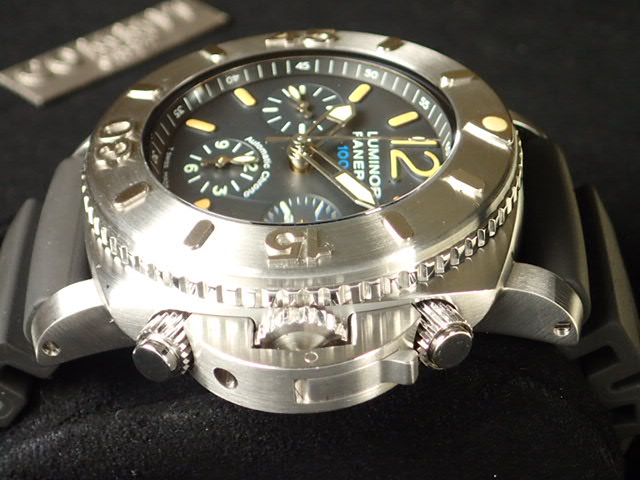 Panerai Luminor Submersible Chronograph 1000m Ref.PAM00187