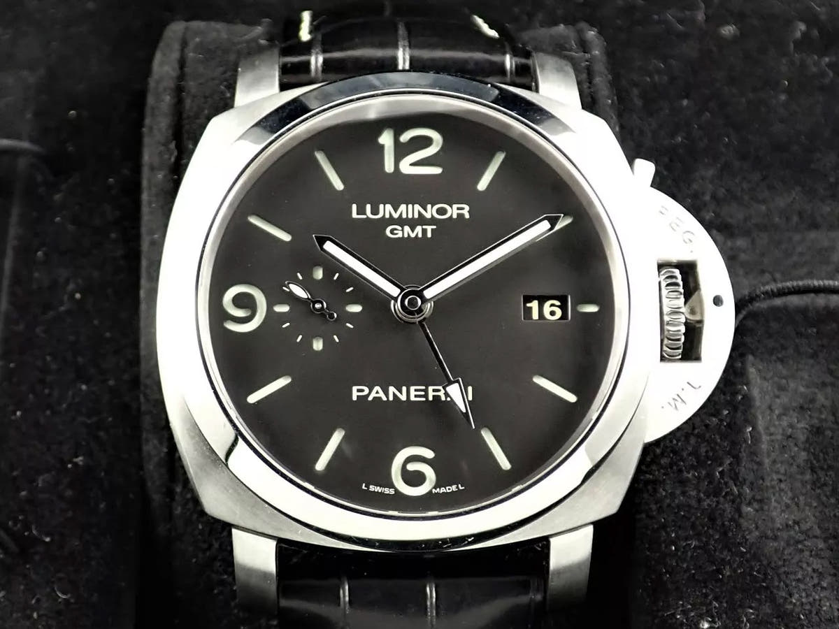 パネライ ルミノール 1950 3デイズ GMT  Ref.PAM00320 ブラック文字盤 中古 XP991VWM