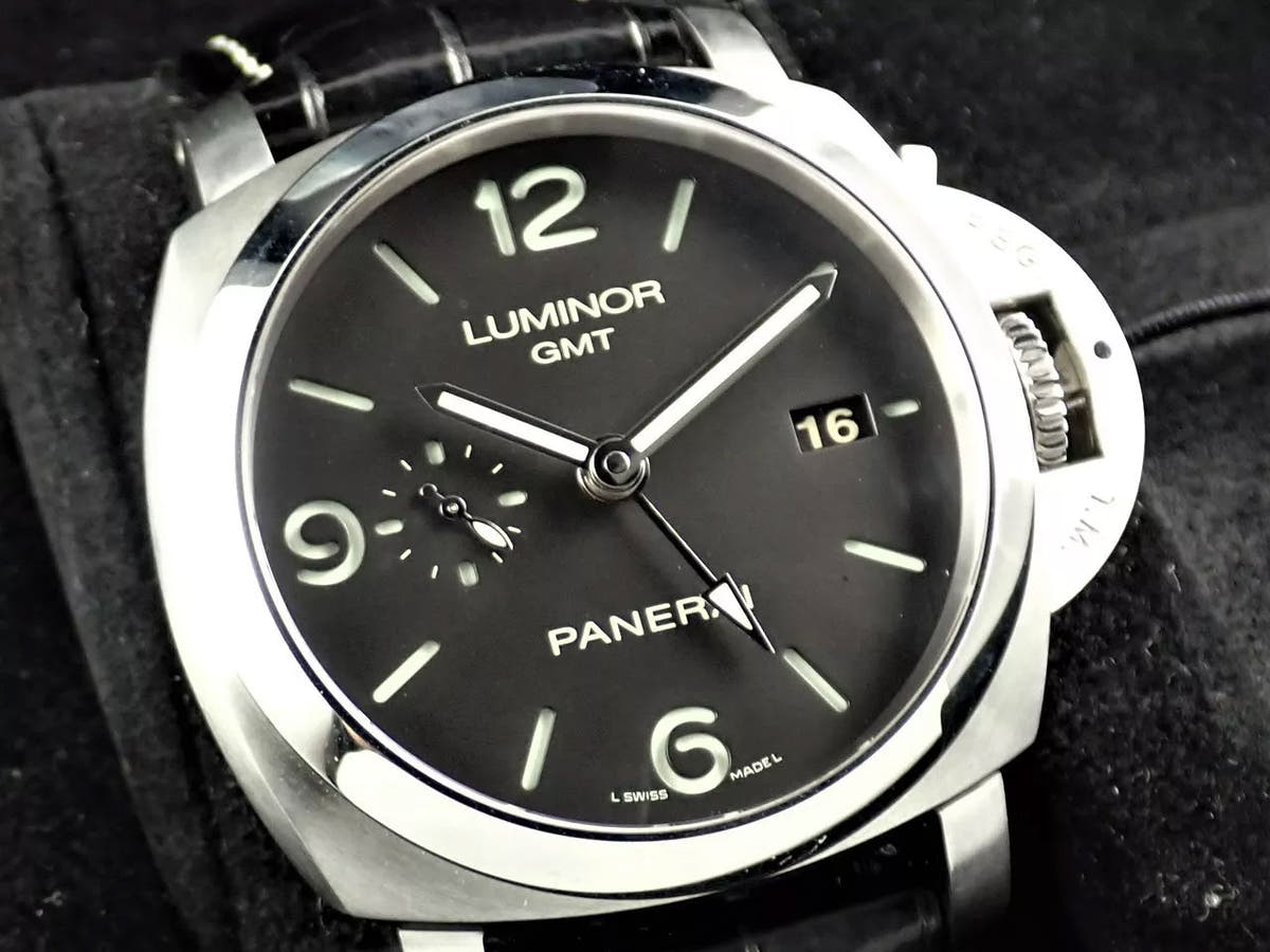 パネライ ルミノール 1950 3デイズ GMT  Ref.PAM00320 ブラック文字盤 中古 XP991VWM