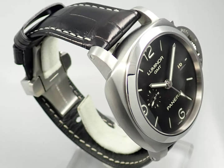 Panerai Luminor 1950 3 Days GMT Ref.PAM00320 Black Dial Used XP991VWM
