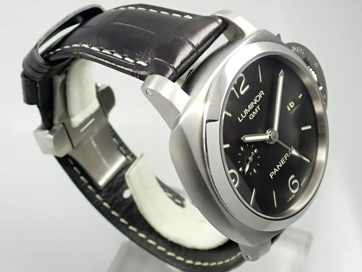 パネライ ルミノール 1950 3デイズ GMT  Ref.PAM00320 ブラック文字盤 中古 XP991VWM