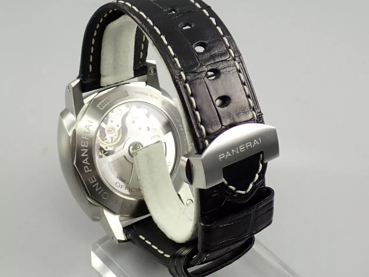 パネライ ルミノール 1950 3デイズ GMT  Ref.PAM00320 ブラック文字盤 中古 XP991VWM