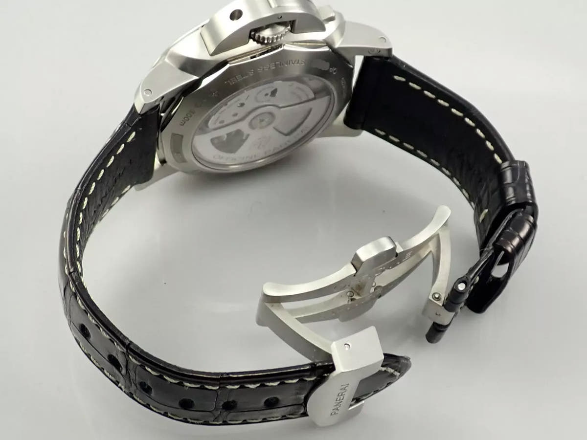 パネライ ルミノール 1950 3デイズ GMT  Ref.PAM00320 ブラック文字盤 中古 XP991VWM