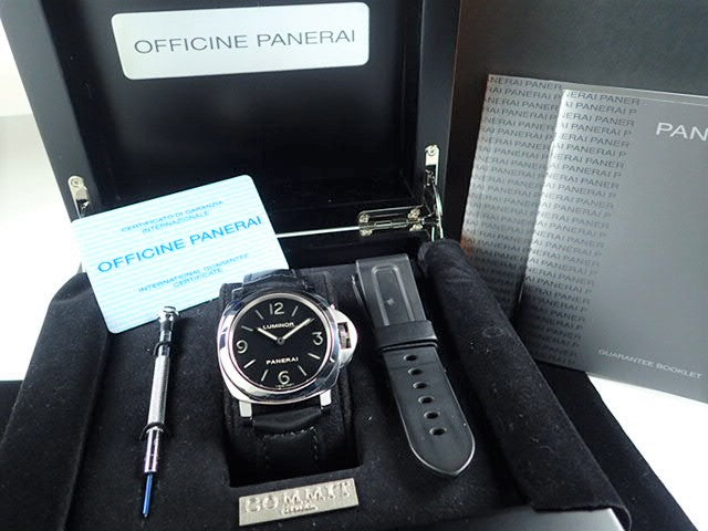 Panerai Luminor Base