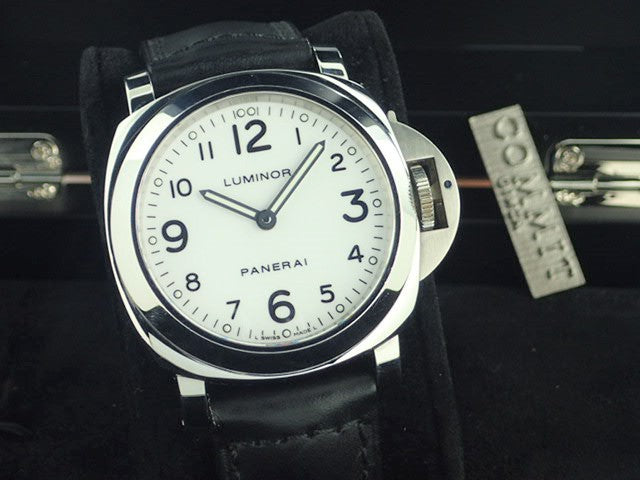 Panerai Luminor Base