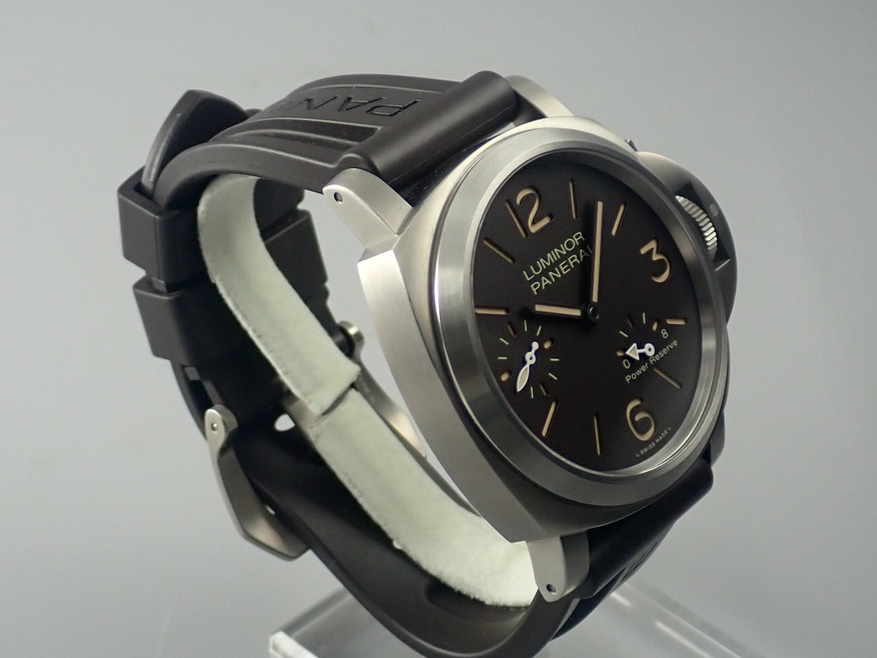 Panerai Luminor 8 Days Titanium 44mm &lt;Warranty, Box, etc.&gt;