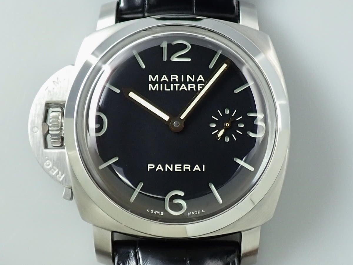 パネライ ルミノール マリーナ ミリターレ 2005 スペシャルエディション Ref.PAM00217 ブラック文字盤 中古 F800V156
