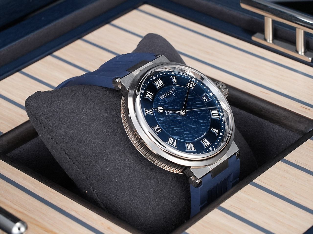 ブレゲ ベルト 箱のみ マリーン 5517BB Y2 5ZU マリーン 5517 5517BB/Y2/5ZU｜ブレゲ – アイアイイスズ