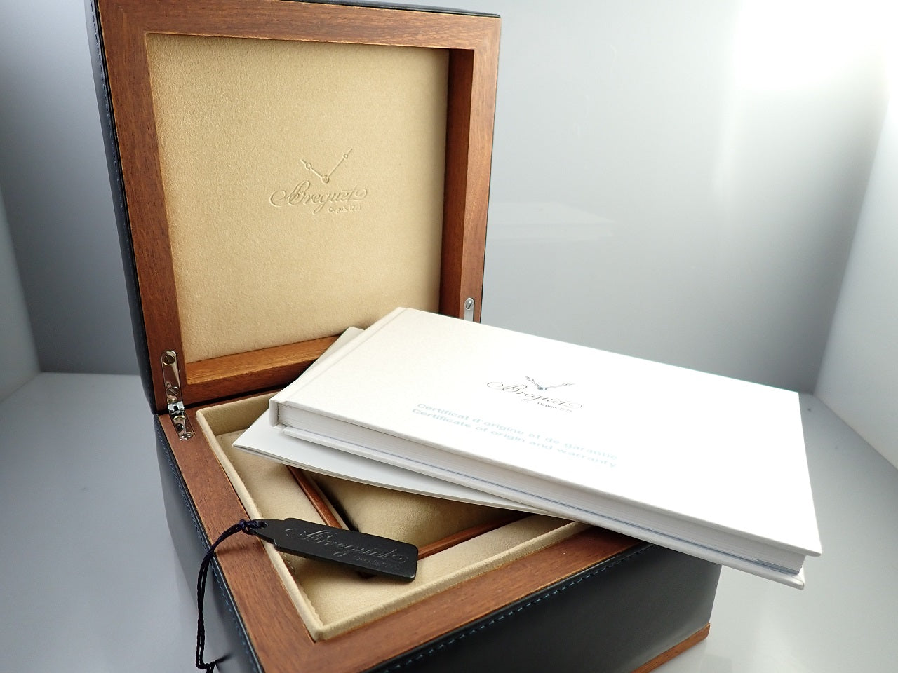 Breguet Marine Large Date &lt;Warranty, Box, etc.&gt;