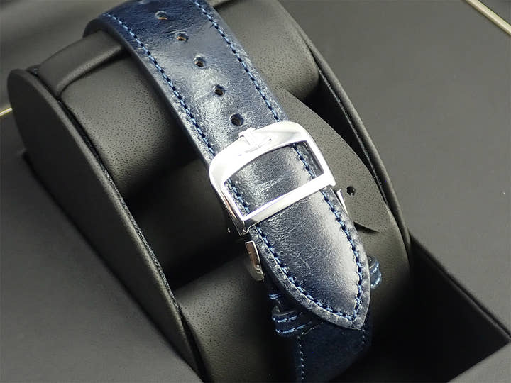 ジャガールクルト マスター コントロール デイト Ref.Q4018480 ブルー文字盤 未使用 855YF5FW