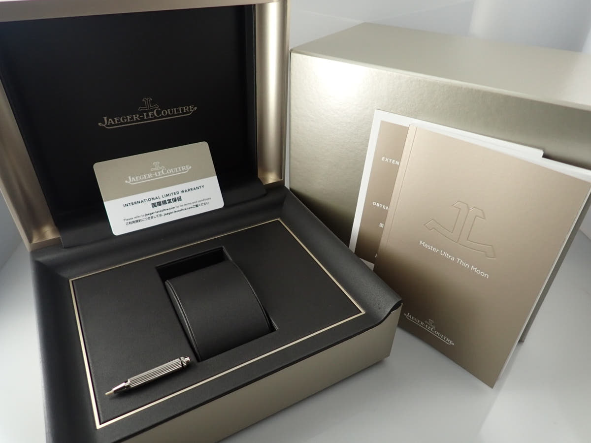 Jaeger-LeCoultre Master Ultra Slim Moon Ref.Q1368480 Blue Dial Very Good Condition JUA33141