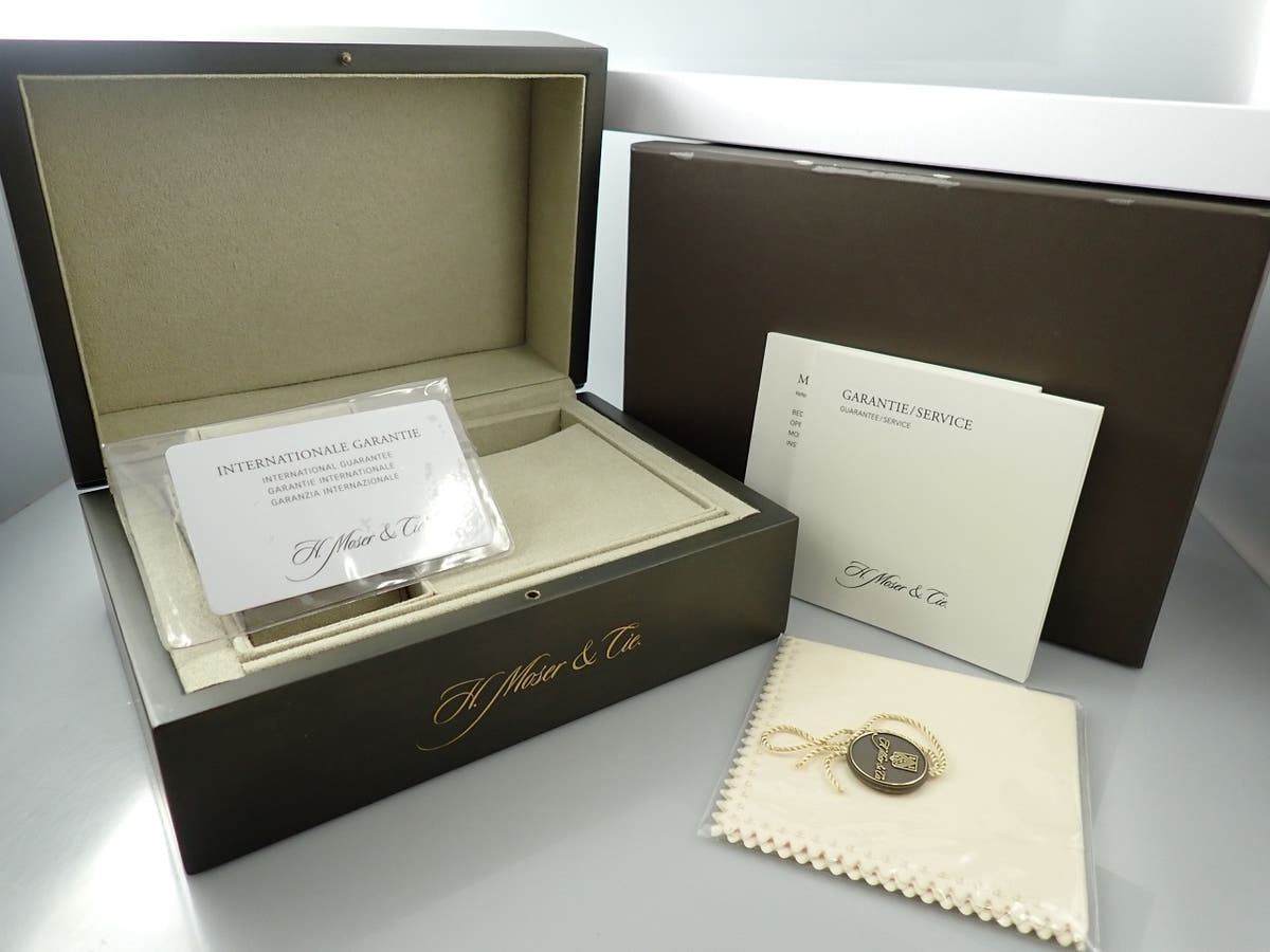 H.モーザー マユ Ref.321.503-007 ブラック文字盤 中古 F58YUW47