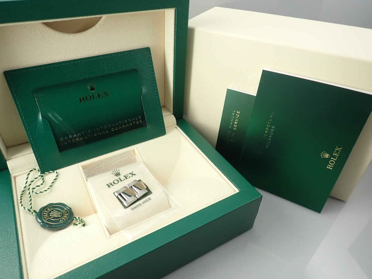 Rolex Milgauss &lt;Warranty, Box, etc.&gt;