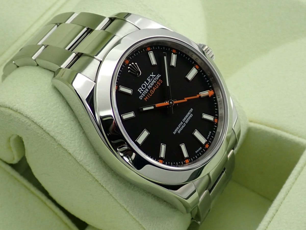 ロレックス ミルガウス Ref.116400 ブラック文字盤 美品 T2PR4W87