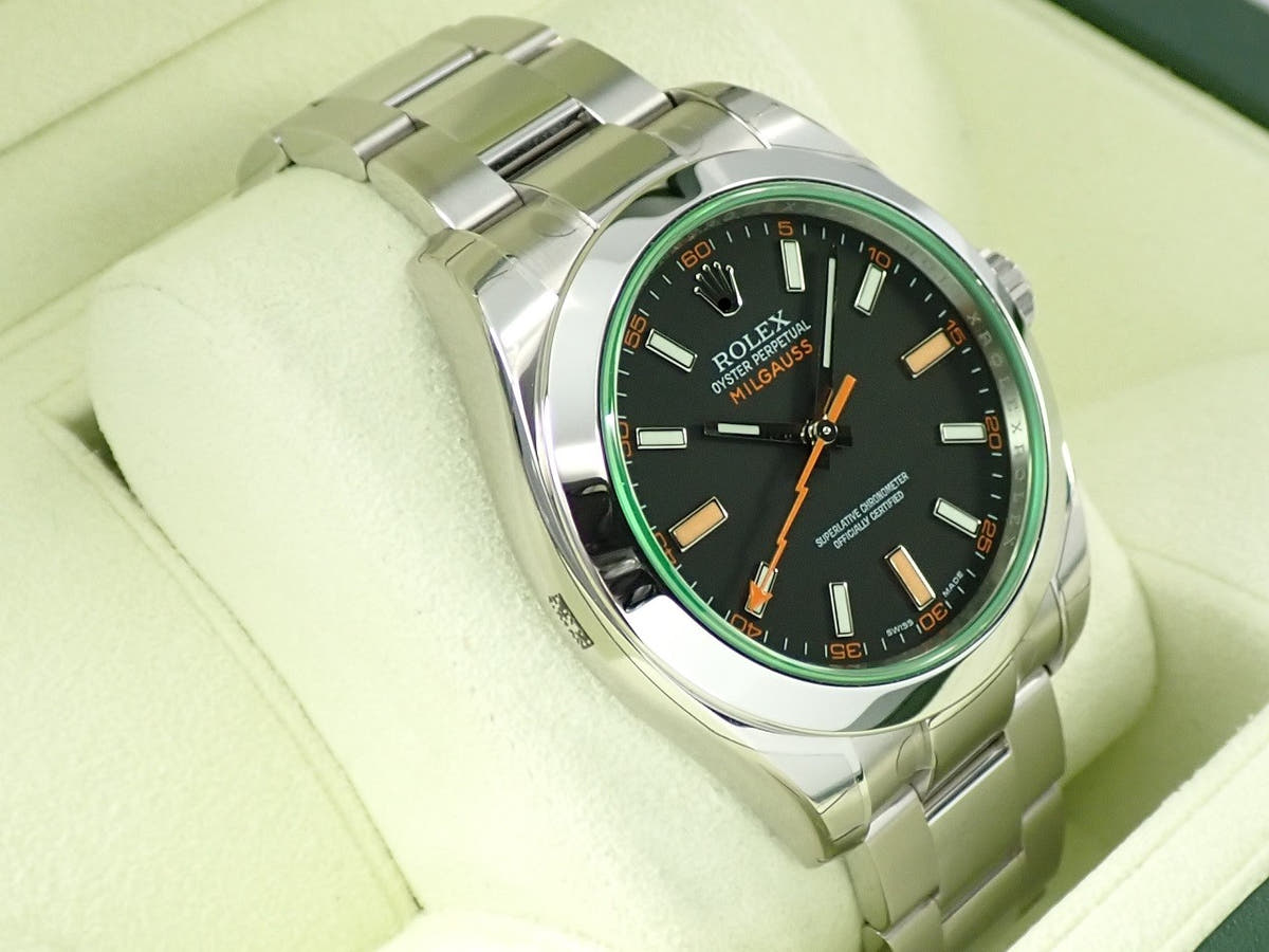 ロレックス ミルガウス Ref.116400GV ブラック文字盤 デッドストック X5MXFWSP