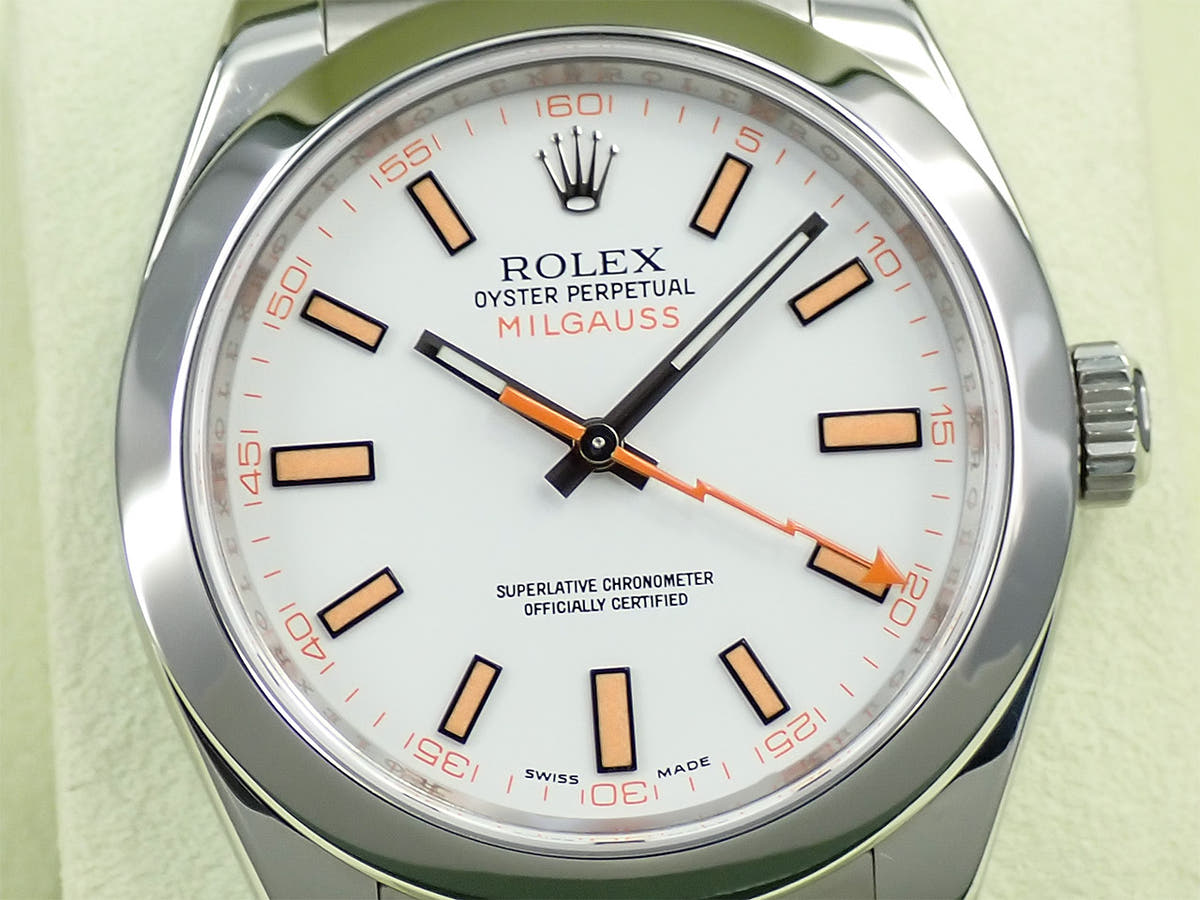 ロレックス ミルガウス Ref.116400 ホワイト文字盤 中古 Y4P2LZMF