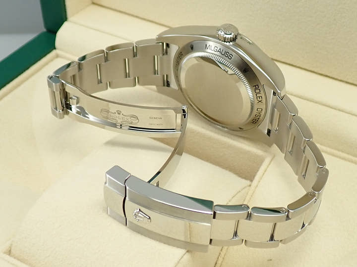 Rolex Milgauss &lt;Warranty, Box, etc.&gt;