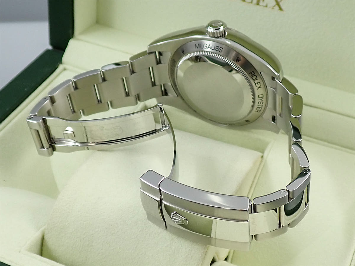 ロレックス ミルガウス Ref.116400GV ブラック文字盤 美品 6LLV373F