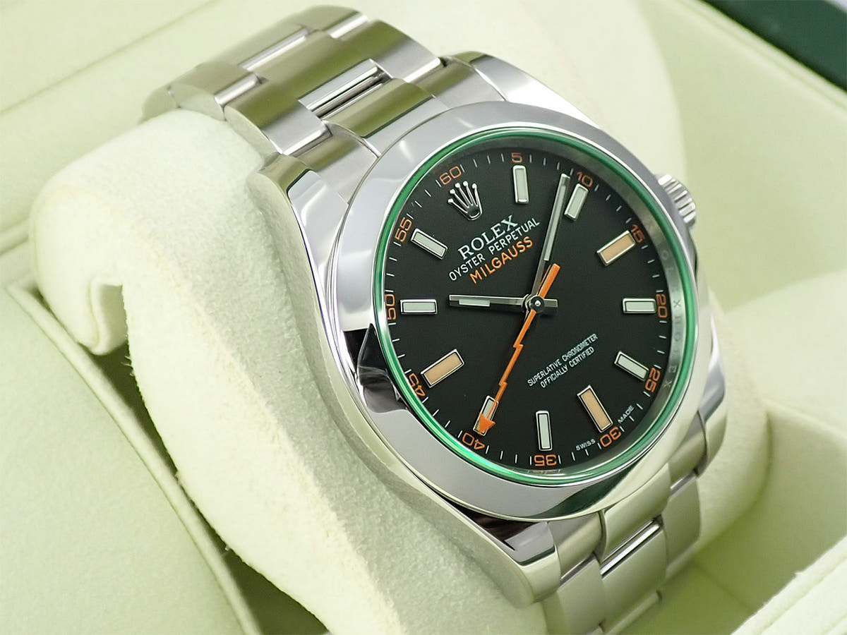 ロレックス ミルガウス Ref.116400GV ブラック文字盤 美品 6LLV373F