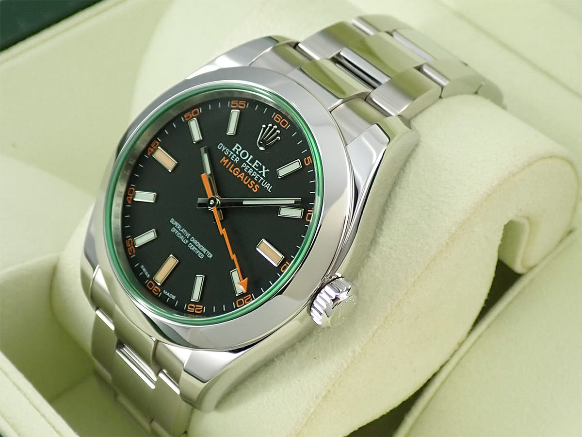 ロレックス ミルガウス Ref.116400GV ブラック文字盤 美品 6LLV373F