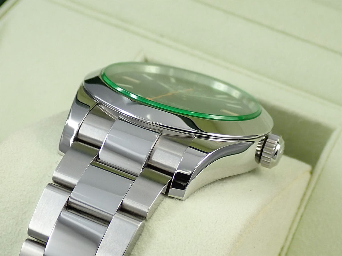 ロレックス ミルガウス Ref.116400GV ブラック文字盤 美品 6LLV373F