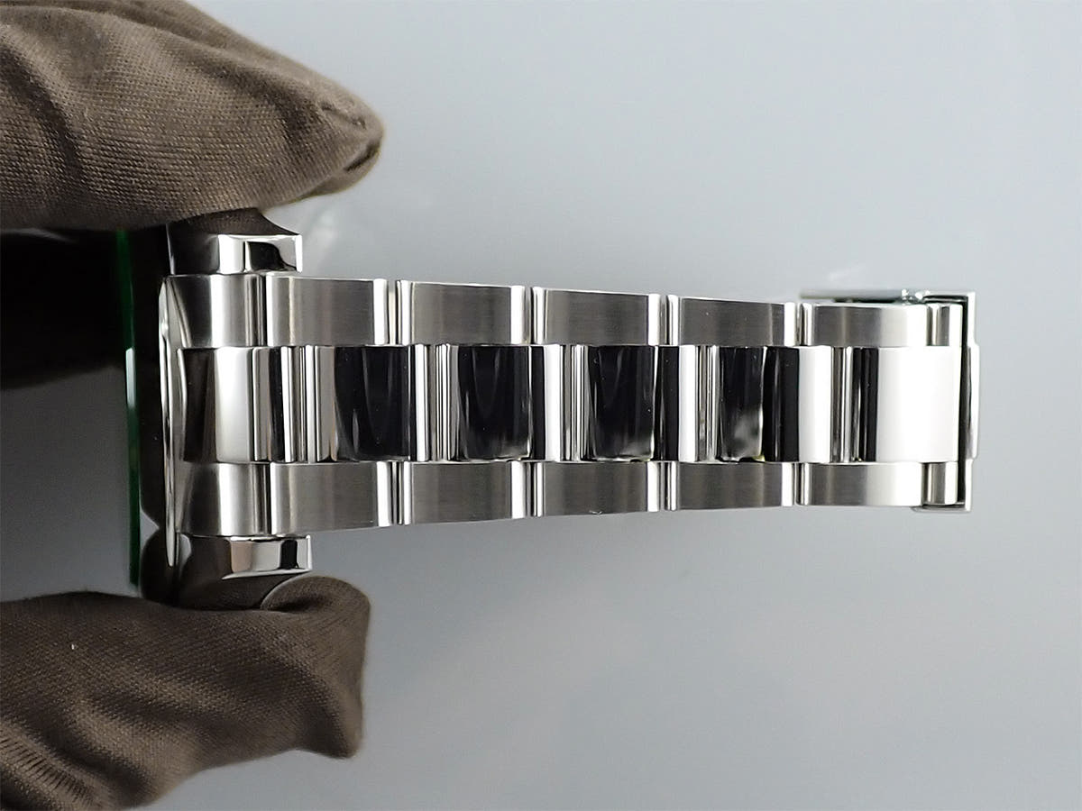 ロレックス ミルガウス Ref.116400GV ブラック文字盤 美品 6LLV373F