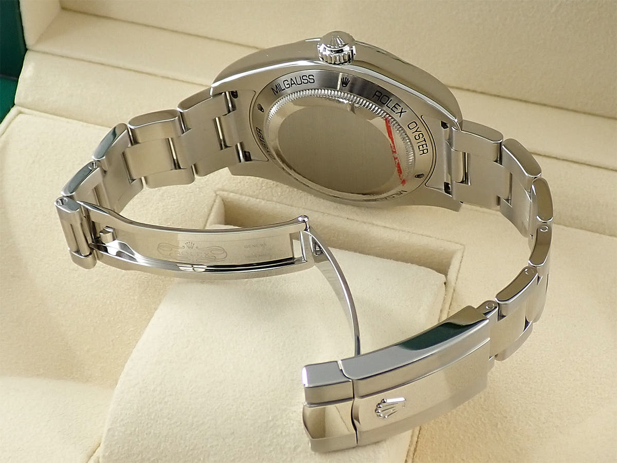ロレックス ミルガウス Ref.116400 ホワイト文字盤 美品 W0TPA38P