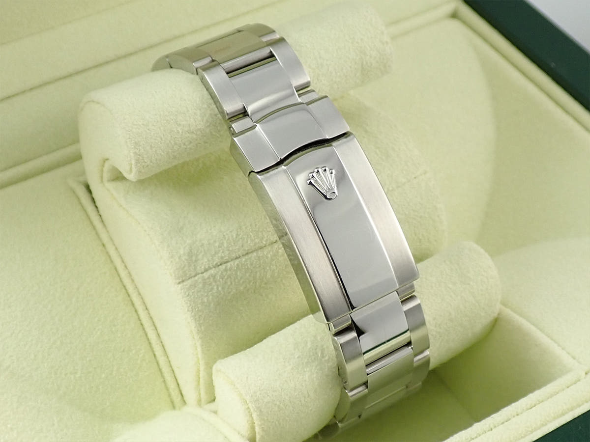 ロレックス ミルガウス Ref.116400 ブラック文字盤 中古 16201A24